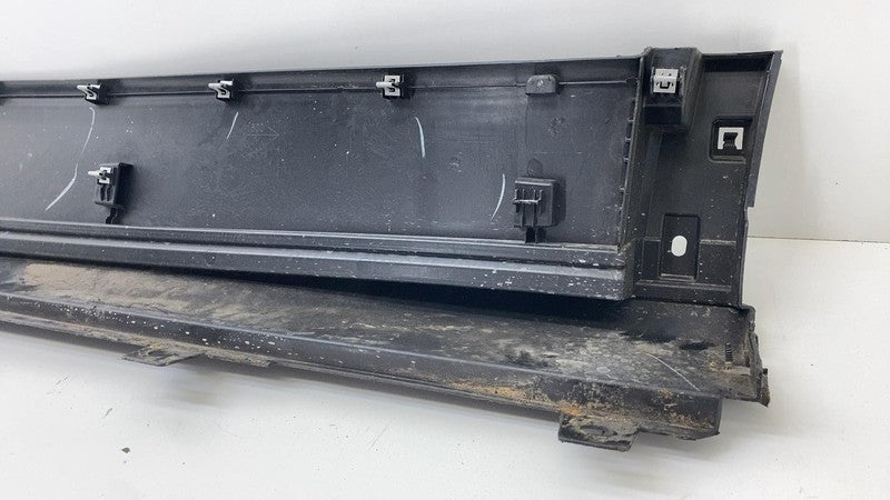 ⭕ 2021-2023 Ford Mustang Mach-E Passenger Side Rocker Skirt Panel Mold