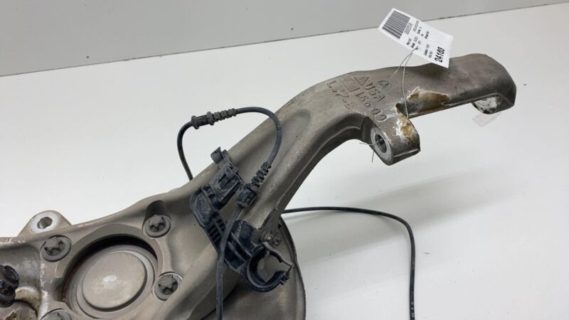 16-19 Mercedes-Benz GLE350 Front Spindle Knee Knuckle w/ Hub & Speed Sensor RWD