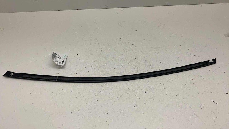 ⭕17-25 Chrysler Pacifica Front Passenger Side Roof Drip Molding Cover Trim Right