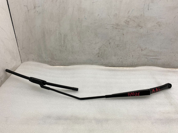 ⭕ 12-20 Model S Front Passenger Windshield Wiper Arm & Blade Right 1053399-00-A