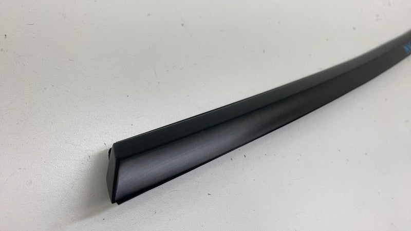 ⭕ 2020-2024 Tesla Model Y MY Rear Right Side Door Window Seal Molding Belt Strip