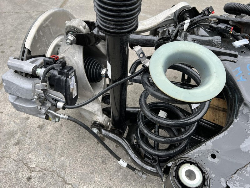 ⭕ 2020-2023 Tesla Model Y Electric Rear Drive Unit w/ Suspension 11209