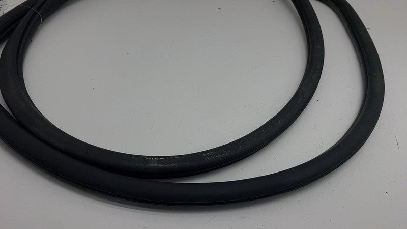 ⭕ 2016 Chevrolet Silverado 1500 Front Door Body Weatherstrip Rubber Se