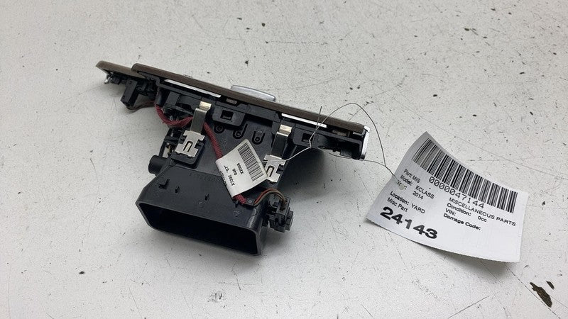 ⭕ 2010-2016 Mercedes E350 E-Class Driver Side Dashboard AC Air Vent Trim Left LH