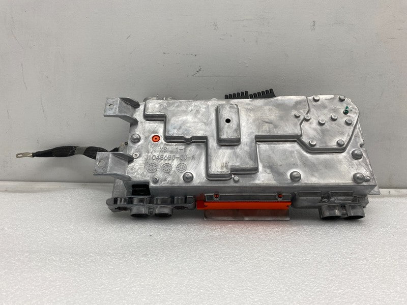 105184400A ⭕12-15 Model S MS Rear 1-Phase High Voltage Junction Box Dual Motor 1048680-00-A