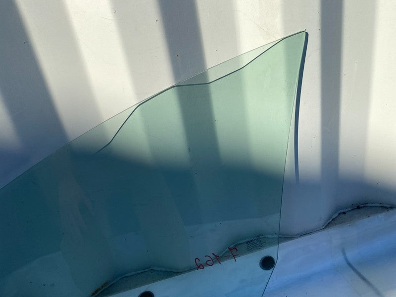 ⭕ 2021-2023 Tesla Model 3 Front Passenger Door Window Glass Right RH D