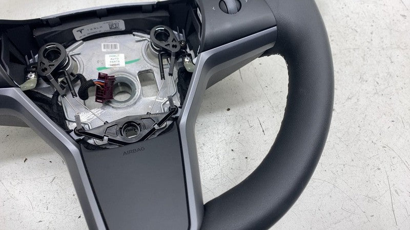 ⭕ 2021-2023 Tesla Model 3 Steering Wheel Assy Leather Black Heated 149