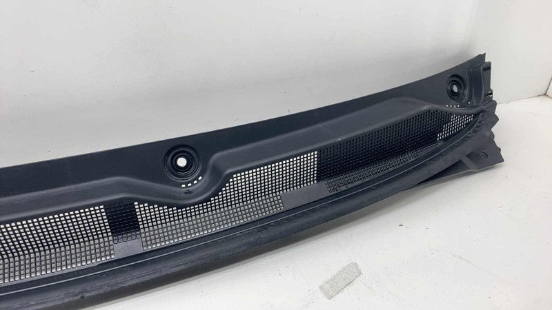 68228471AF ⭕2017-2025 Chrysler Pacifica Windshield Wiper Cowl Grille Panel Cover 68228471AF