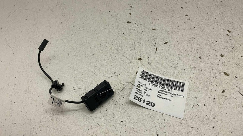 ⭕ 2021-2023 Tesla Model 3 Ground Side Noise Filter Antenna Assembly 15