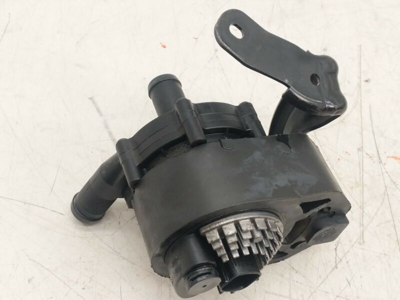 2012-2015 Tesla Model S MS Auxiliary Water Coolant Battery Cooling Pump Assembly