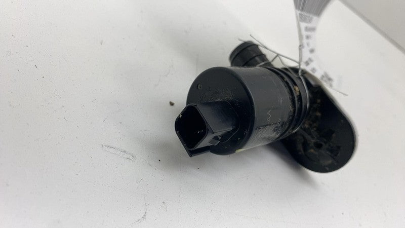 ⭕ 2021 2022 2023 2024 Ford Mustang Mach-E Windshield Washer Reservoir Tank Pump