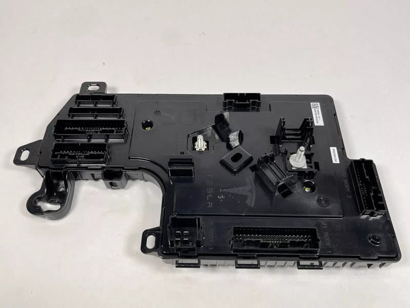 ⭕ 17-20 Tesla Model 3 Right Low Voltage Electronic Control Module 1100