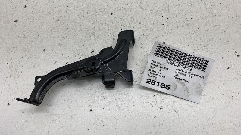 ⭕2017 2018 2019 2020 BMW 540i Rear Intake Manifold Mount Support Brack
