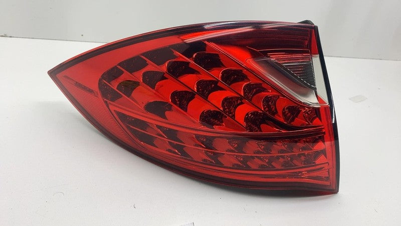 7P5945095L 2011-2014 Porsche Cayenne Rear Driver Side Outer Taillight LED Tail Lamp Left LH