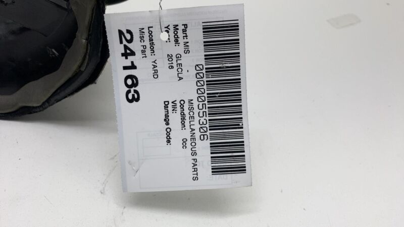 A 166 620 90 00 2016 Mercedes-Benz GLE350 Front Right Engine Bay Partition Insulation Cover OEM