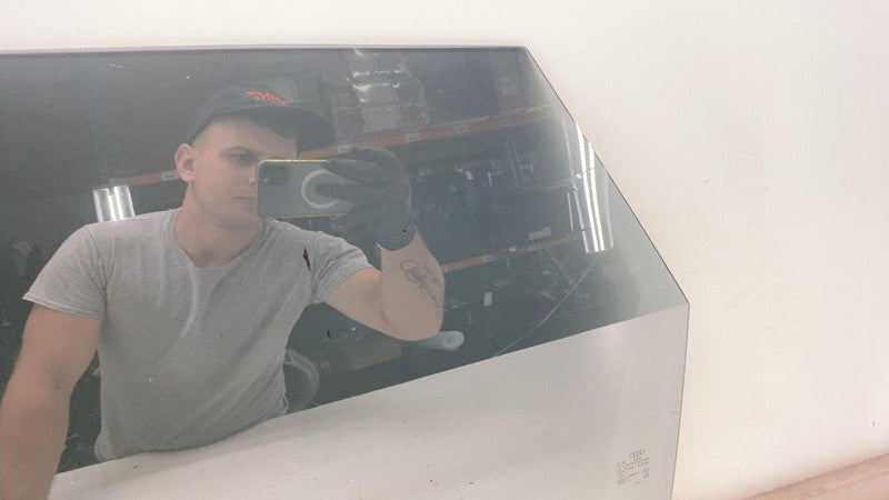 4KE 845 025 A ⭕ 2019-2023 Audi E-Tron Quattro Rear Left Side Door Window Glass 4KE845025A