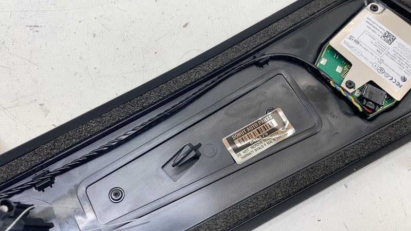 110044100E ⭕17-23 Model 3 Right B-Pillar Applique Glass Trim Molding w/ Camera 1100441-00-E