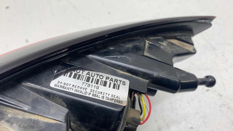 68424931AC ⭕ 2021-2025 Chrysler Pacifica Rear Left Side Outer Tail Light Lamp LH 68424931AC