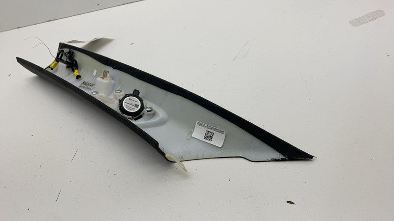 PT00647943A ⭕ 22-24 Rivian R1T R1S Front Right A-Pillar Upper Trim Cover Panel PT00647943-A