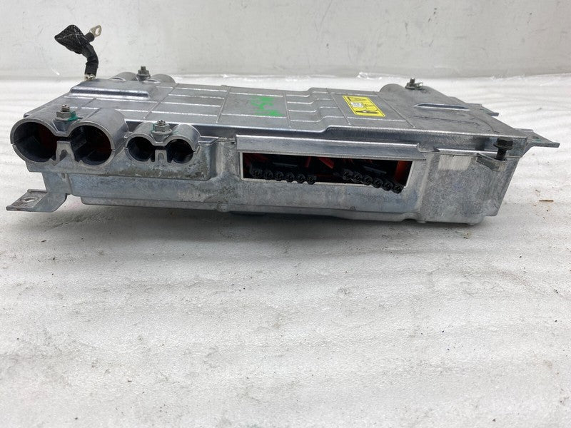 102115402H ⭕ 2012-2015 Tesla Model S Rear High Voltage Junction Box Lid Gen2  1021154-02-H