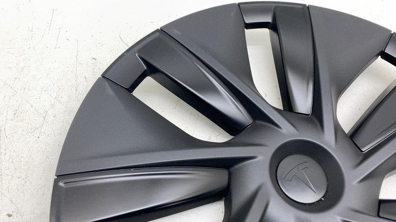 ⭕ 20-24 Tesla Model Y Wheel Rim Cover 19" Gemini Center Cap Silver 104