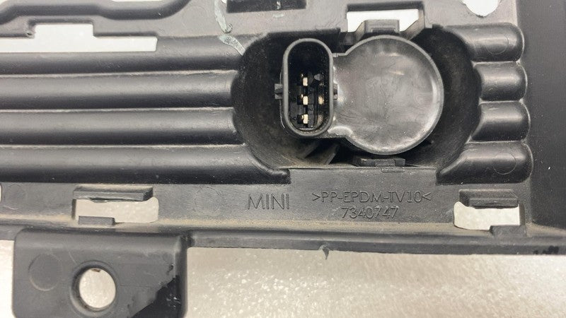 ⭕ 2015-2020 Mini Cooper Driver Side Lower Bumper Air Inlet Left w/ Par