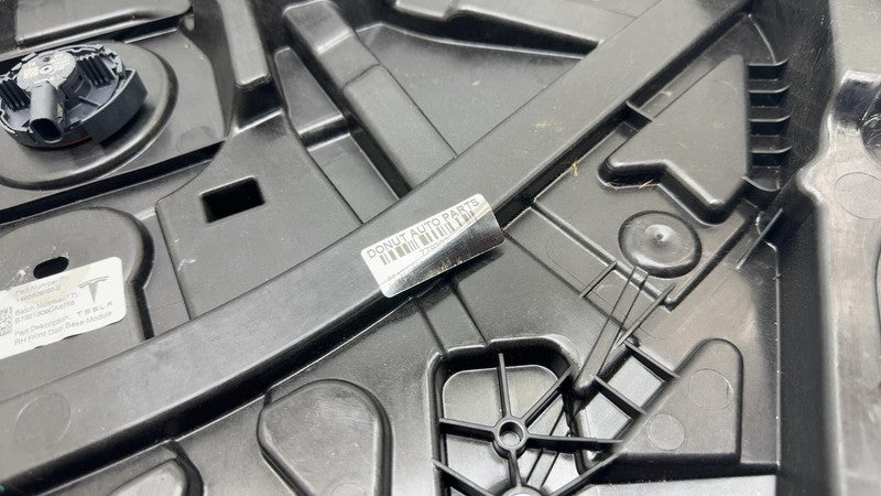 ⭕20-24 Model Y Front Right Door Window Regulator & Motor w/ Carrier 14