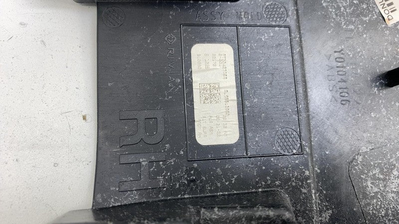 ⭕ 2022-2024 Rivian R1T Right Side Upper B-Pillar Trim Cover Panel RH P