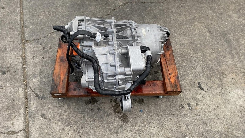 1120980 17 J ⭕ 22-23 Model 3 Y Engine Motor Rear Drive Unit High Current (5K mi) 1120980-17-J