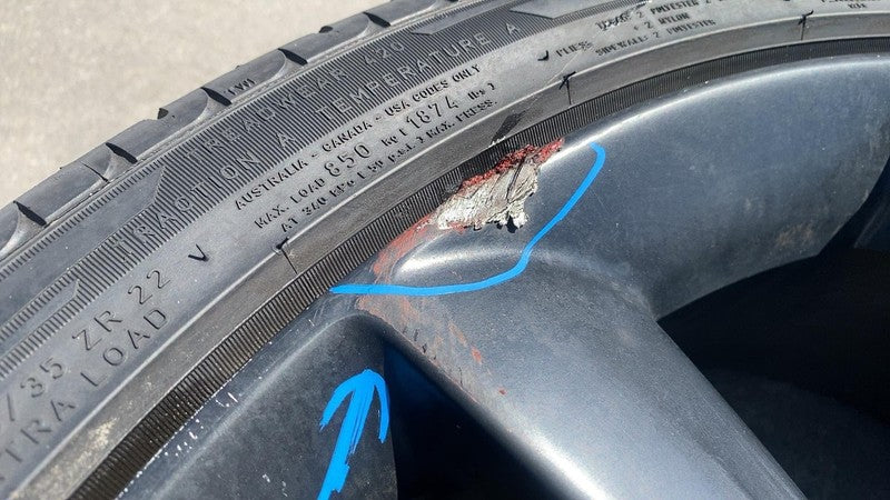 ⭕ 16-20 Model X Turbine Wheel Rim 22x9.0J +35MM w/ Tire 265/35ZR22 102