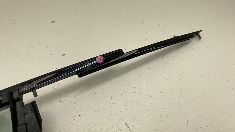 A2977303200 ⭕ 2022 EQS 450+ V297 Rear Right Quarter Fixed Door Window Glass Vent A2977303200