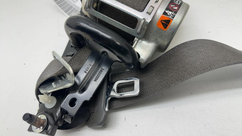 ⭕2016 Chevy Silverado 1500 Left or Right Seatbelt Seat Belt & Retracto