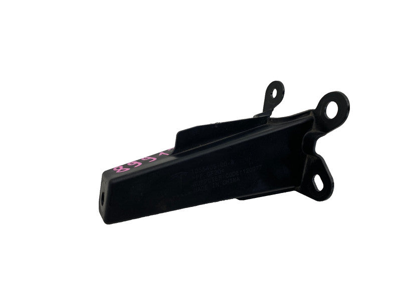 1055405 00 B ⭕16-20 Model X MX Passenger Side Cowl Panel Extension Bracket Right 1055405-00-B