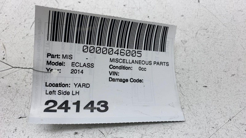 A 212 620 09 95 ⭕10-16 Mercedes E350 E-Class Front Left Bumper Reinforcement Bracket A2126200995