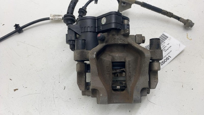 ⭕2017-2024 Chrysler Pacifica Rear Driver Side Left Brake Caliper (Single Piston)