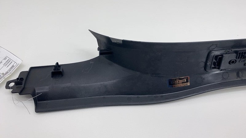 2016-2020 Tesla Model X MX Front Passenger Side Door Sill Trim Cover B