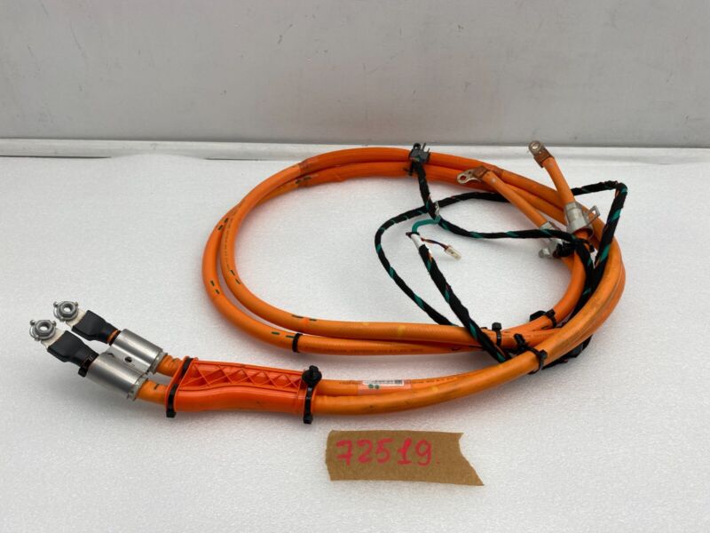 103018200E ⭕ 12-15 Model S G2 Rear High Voltage Junction Box to G1 Charge Port 1030182-00-E