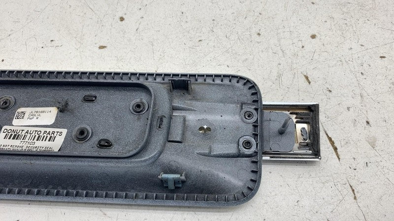 ⭕ 2018-2024 Lincoln Navigator Passenger Side Fender Emblem Right JL7B-