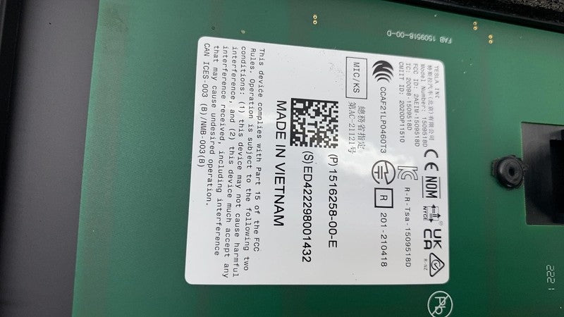 ⭕ 20-23 Model Y Right Exterior B-Pillar Applique Glass Trim RH AP3 150