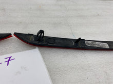 ⭕12-20 Model S Rear Left & Right Bumper Lamp Reflector 6007705-00-C/6007706-00-C