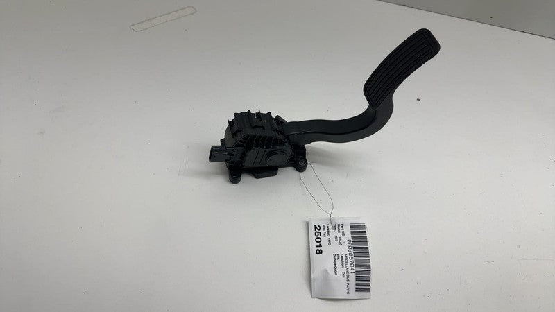 ⭕ 2017-2023 Tesla Model 3 Front Driver Accelerator Gas Pedal Throttle Sensor Pad
