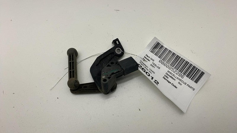 142094500B 2021-2024Tesla Model S X Rear Passenger Right Air Suspension Height Level Sensor