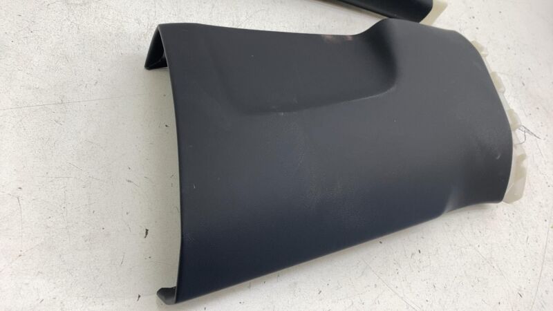 176982910B ⭕ 24-25 Model 3 Left & Right Side B-Pillar Middle Trim 1733773-11-E/1733794-11-E