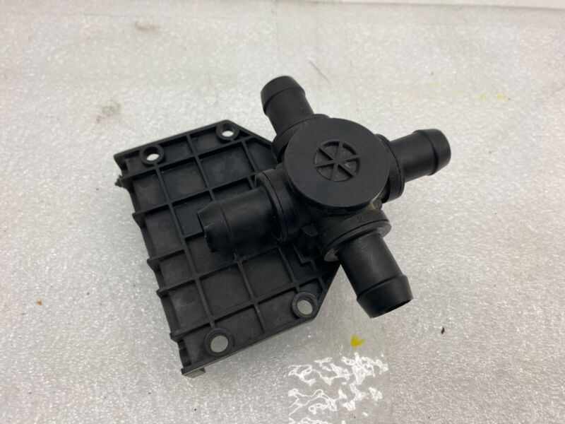 2012-2020 Tesla Model S X Coolant Pump Cooling Valve Actuator 4-Way 6007370-00-E