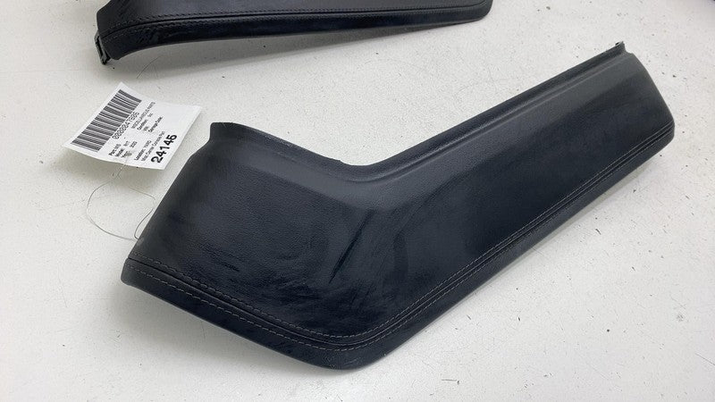 ⭕ 22-24 R1T Front Left & Right Upper Center Console Trim PT00000875 / 