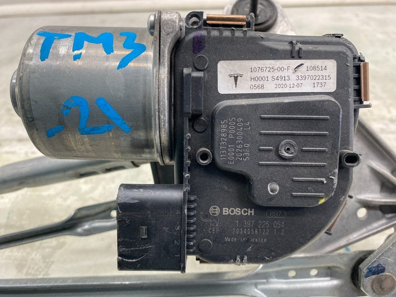 107672500F ⭕ 2019-2023 Tesla Model 3 M3 Front Windshield Wiper Linkage & Motor 1076725-00-F