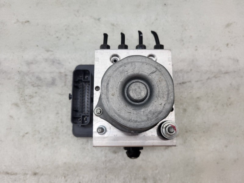 103779700D ⭕ 12-15 Model S Anti-Lock ABS Brake Pump Hydraulic Control Module 1037797-00-D