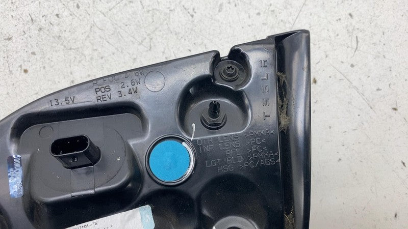 ⭕ 2017-2023 Model 3 Rear Left Inner Taillight LED Tail Lamp 3-Pin 1077