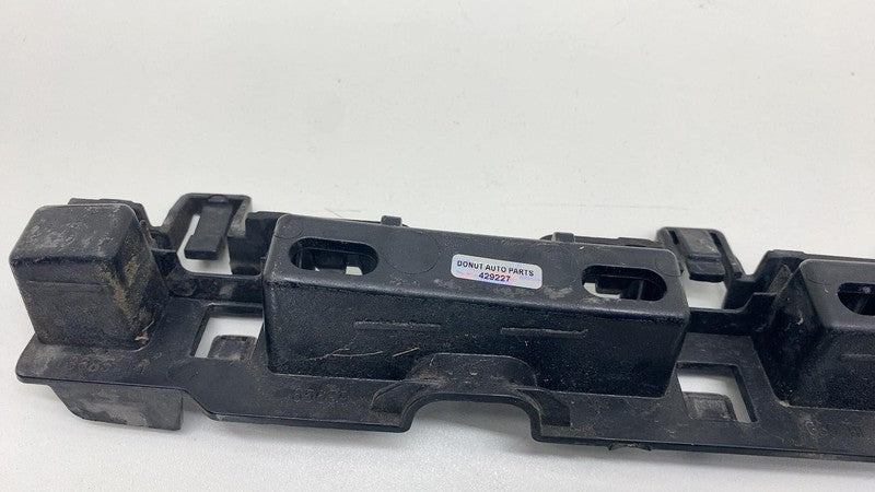 113685 14 2017-2022 BMW 530e Front Left Skirt Rocker Molding Panel Support Mount Bracket