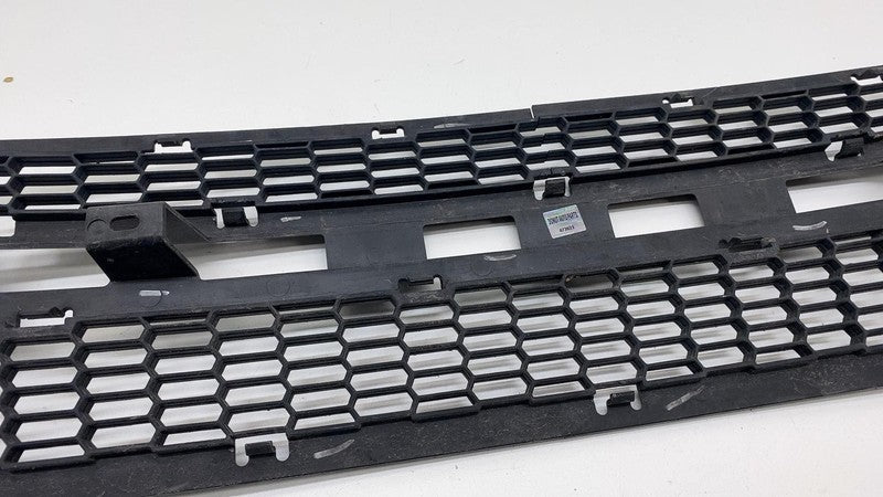 6008159 2012 2013 2014 2015 Tesla Model S Front Bumper Center Mesh Grille Lower Assembly